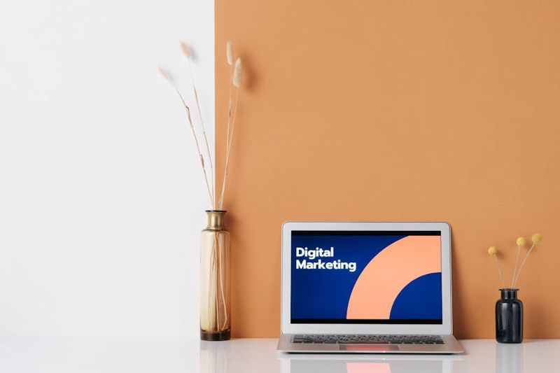 digital marketing resource library laptop
